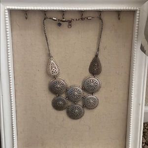 Stella and dot necklace